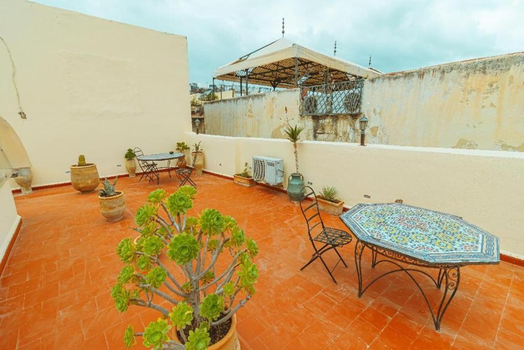 Riad Dar Kenza - Bed and Breakfast Fez