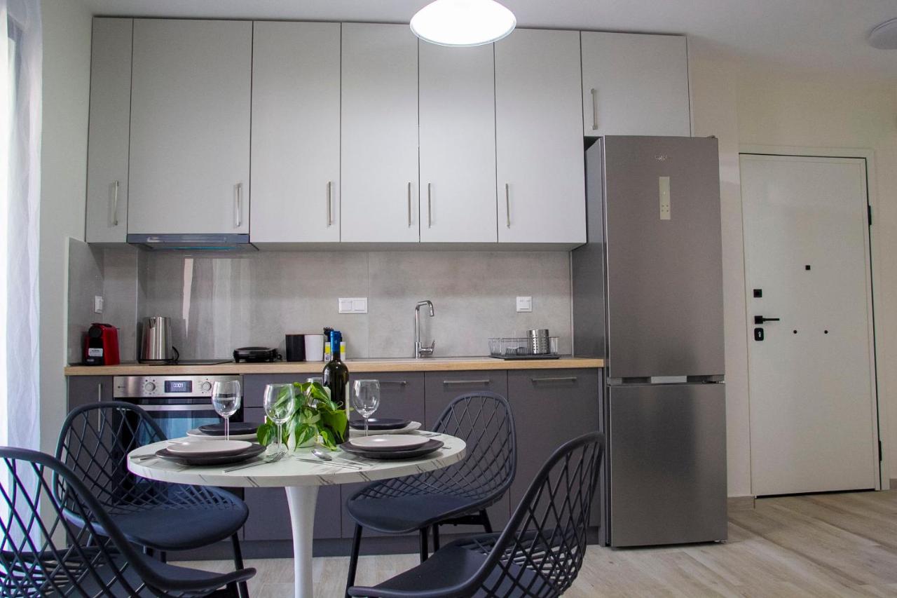 B&W Studios Onyx - Chambres d'hôtes Alexandroupoli