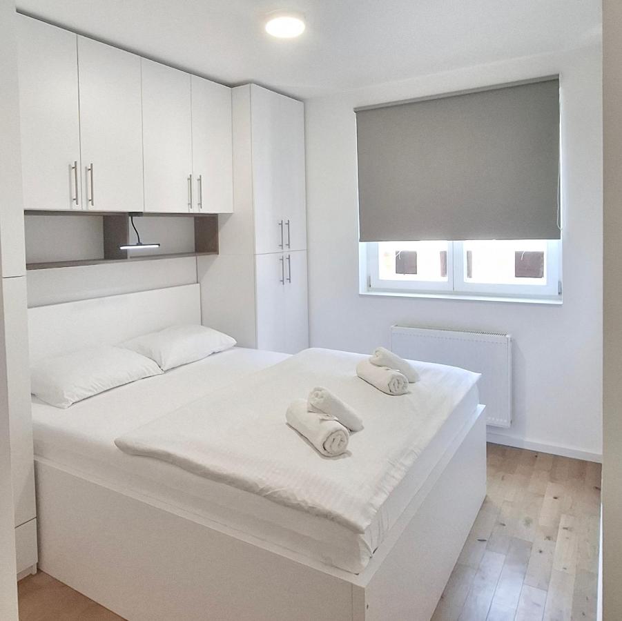 Apartman Malu - B&B Lukavica