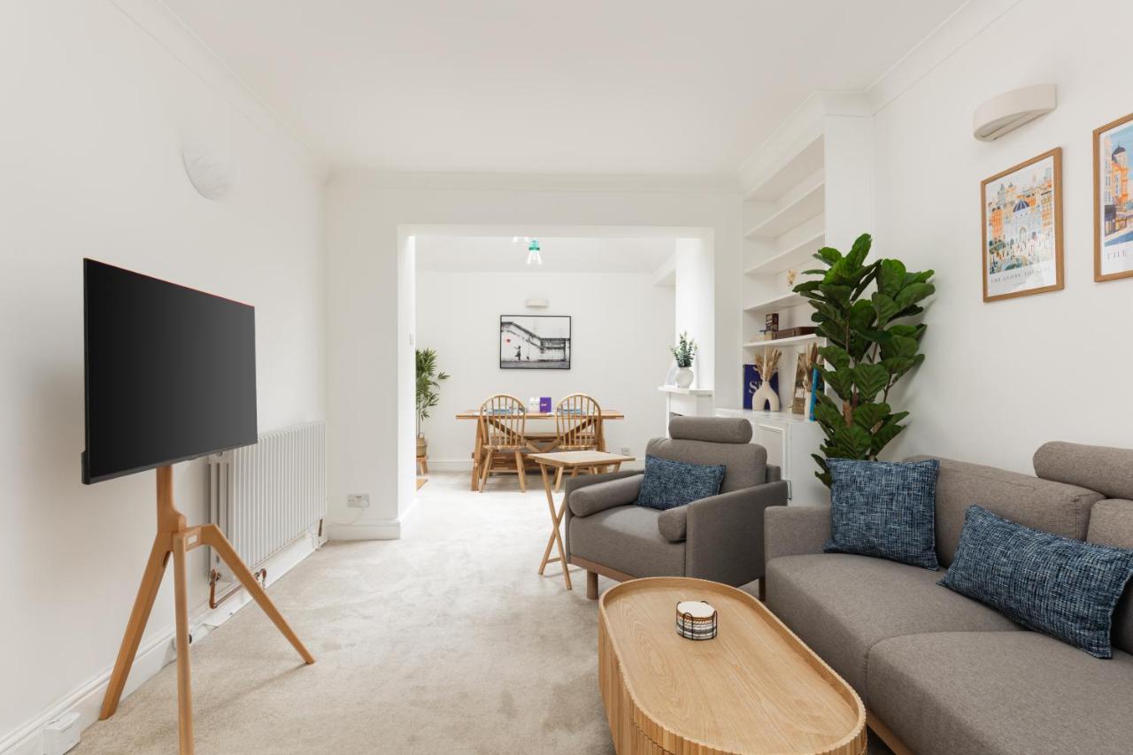 Bright 2BR Duplex with Patio in Pimlico - B&B Londra