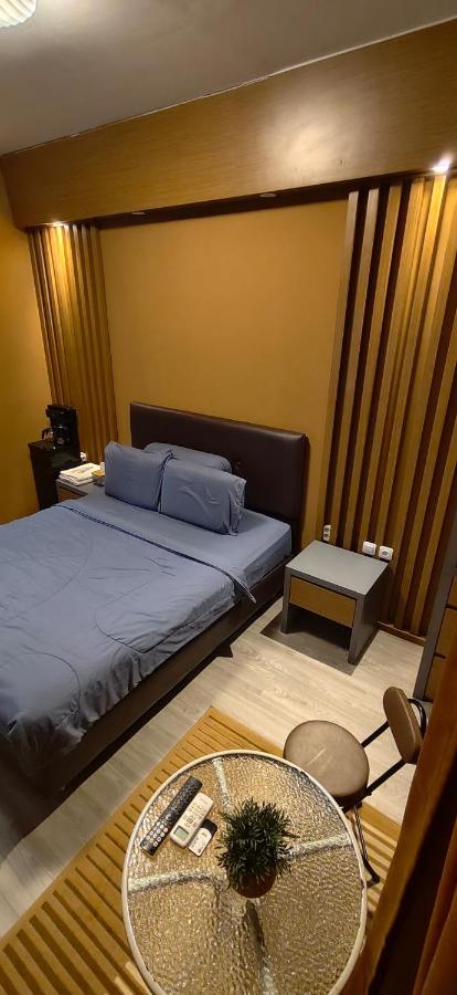 Apartment Bale Hinggil Deluxe Studio - Ferienwohnung Surabaya