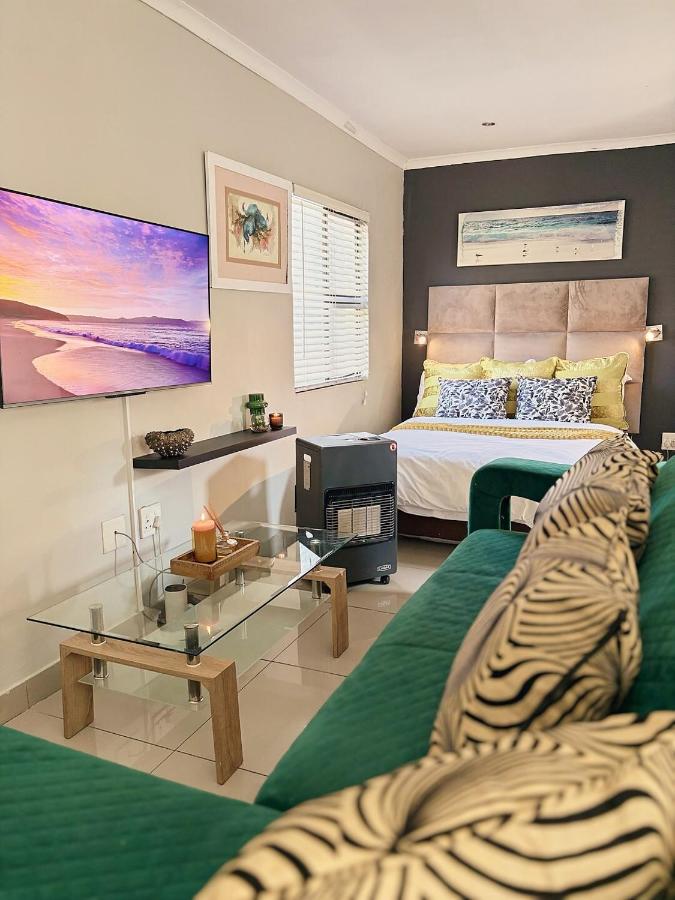 Little Heaven Retreat 15 - Bed and Breakfast Johannesburg