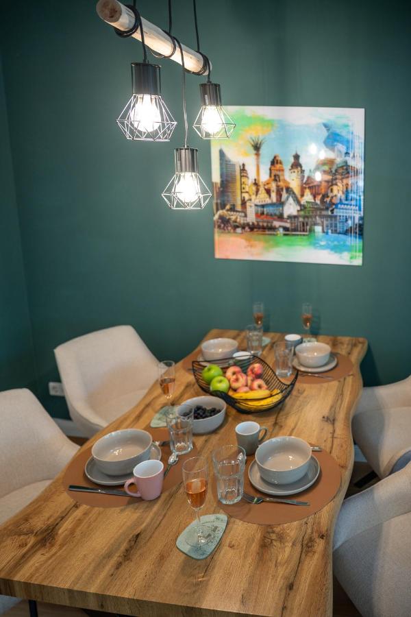 Stilvolle, zentrumsnahe Ferienwohnung im Leipziger Osten - Chambres d'hôtes Leipzig