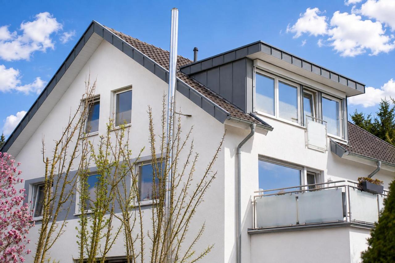Großzügige Wohlfühloase- Kamin - ruhige Lage - eigener Parkplatz - B&B Paderborn