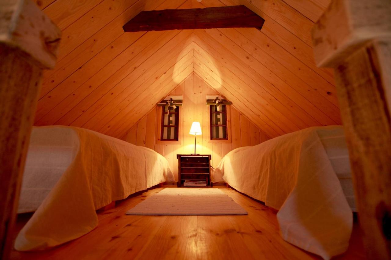 Tweepersoonskamer met Gedeelde Badkamer