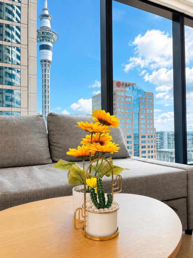 Spacious CBD Studio with AC and Skyline Window Views P141 - Bed and Breakfast Auckland
