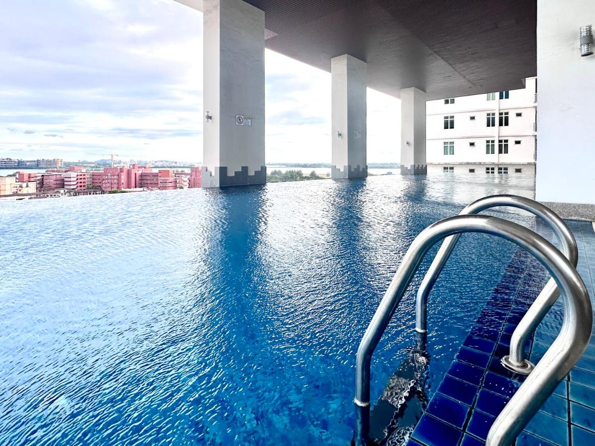 Golden Sands 1BR Stunning City View 2-3 Pax - Ferienwohnung Johor Bahru