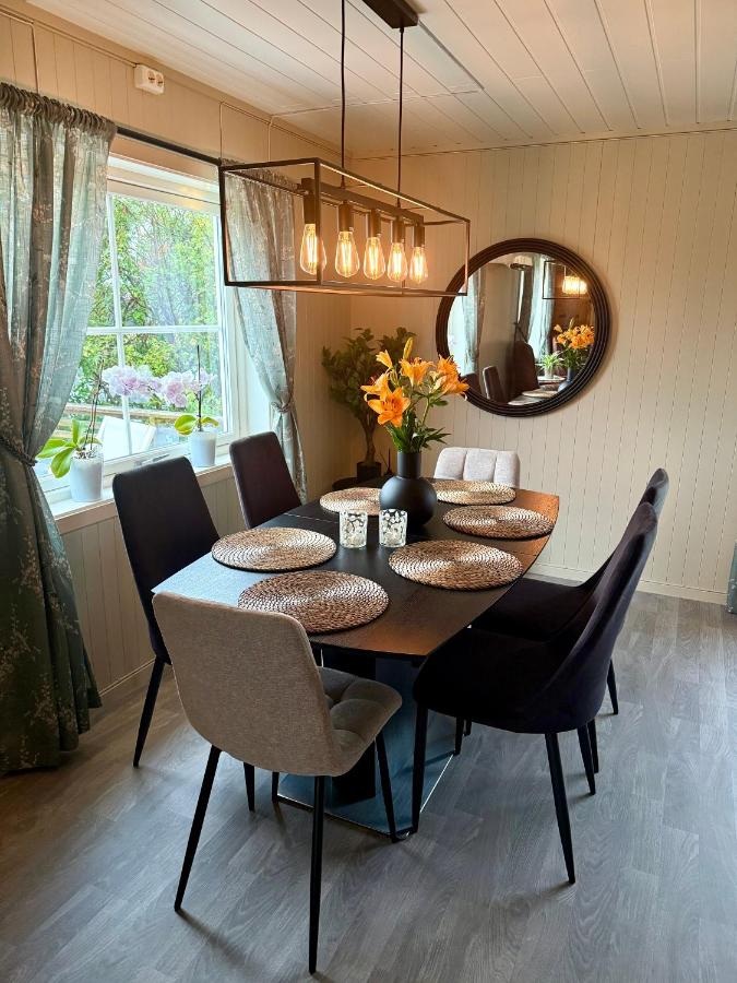 Peaceful house by the ocean - real Lofoten - B&B Festvåg