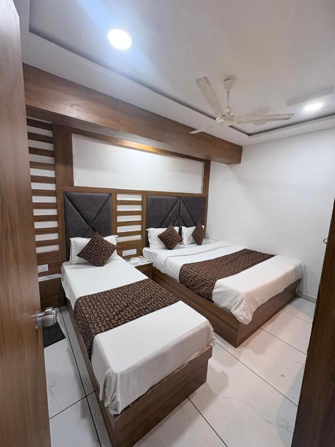 Hotel Dream Space - B&B Ahmedabad