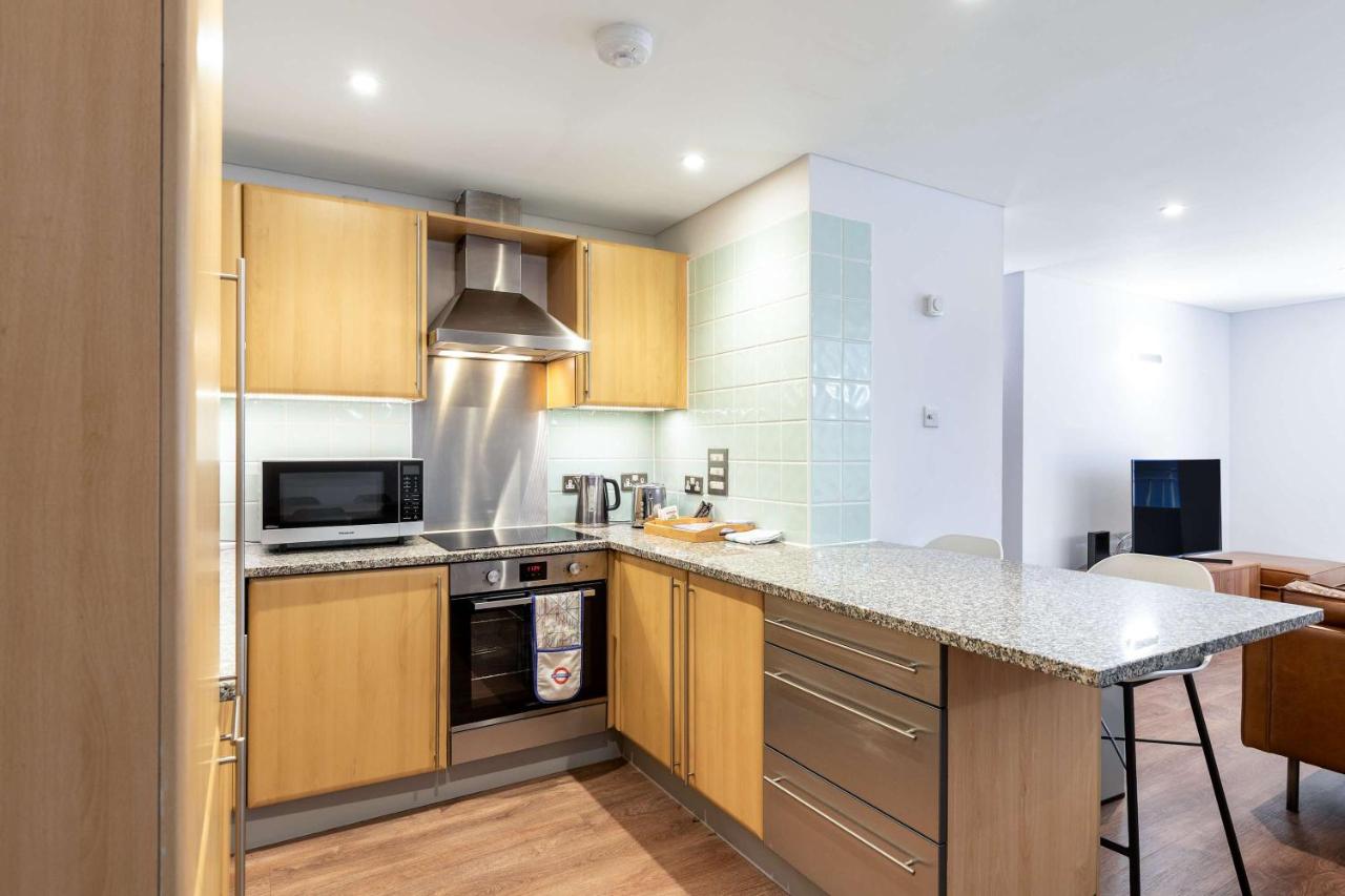 Modern & Spacious 2 Bedroom in Central London - B&B Londra