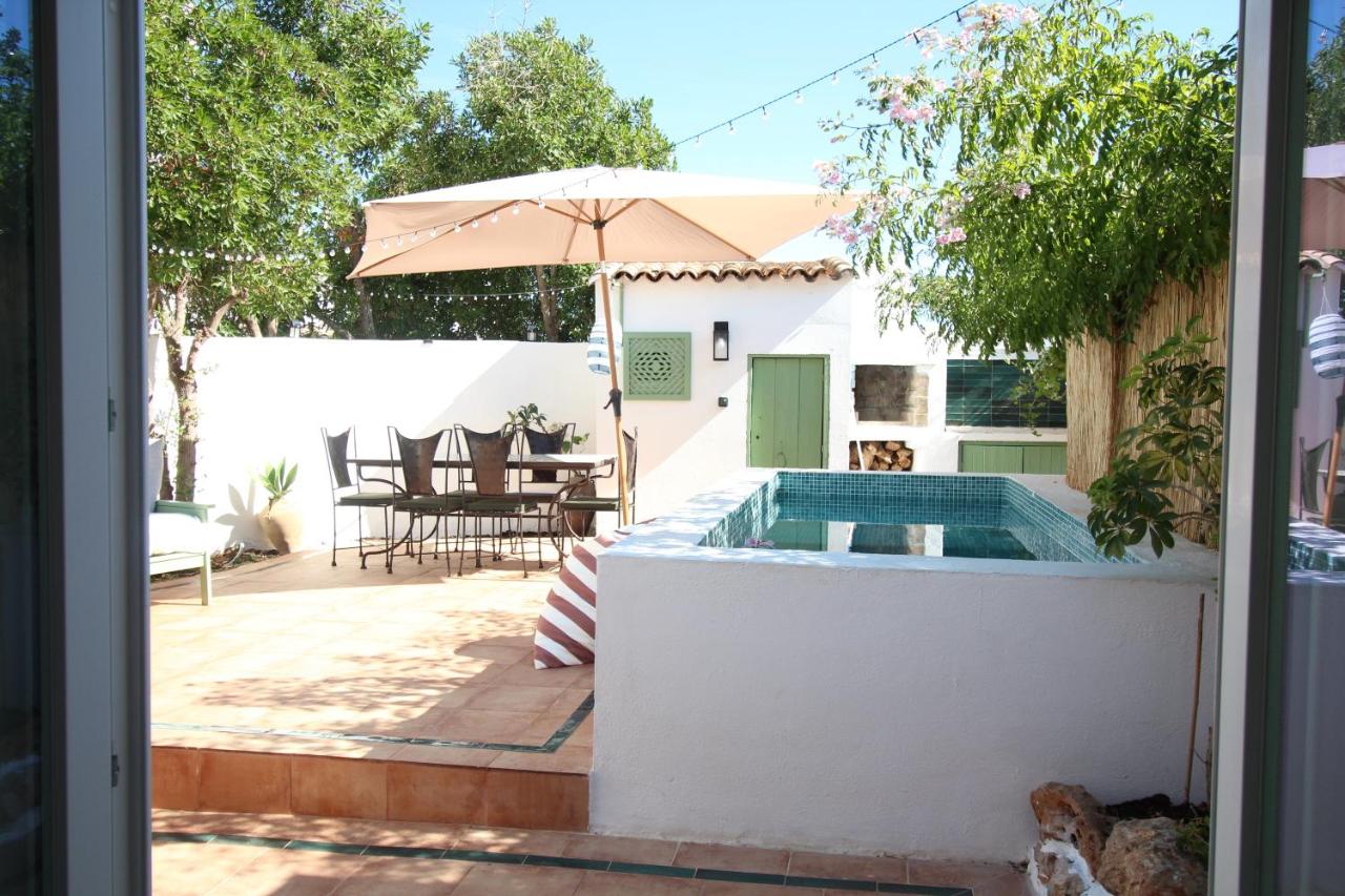 Casa Al-patio - Guia, Algarve - Bed and Breakfast Guia