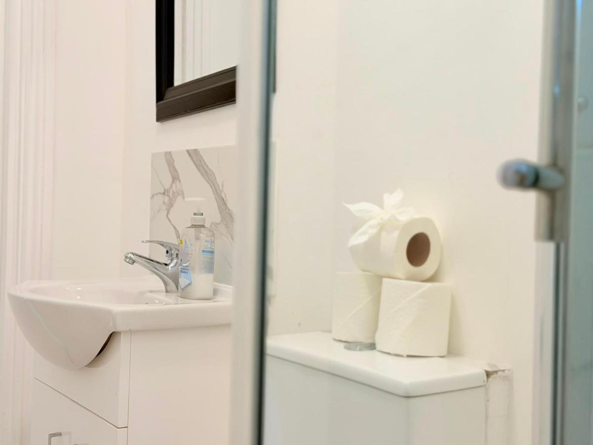 1-Bedroom in Caledonian Rd - B&B Londra