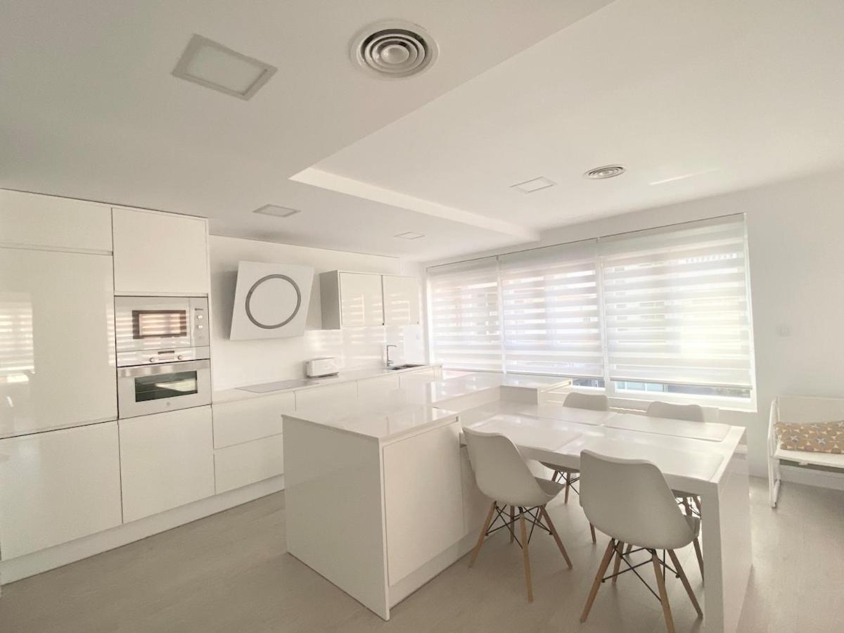 The Park Lounge - Elegant Live-Work Apartment by Park - Chambres d'hôtes Saragosse