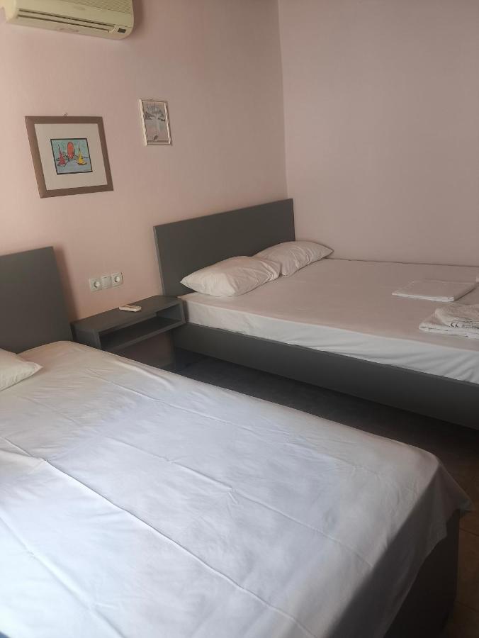Villa Savvas - B&B Paralia Vrachou