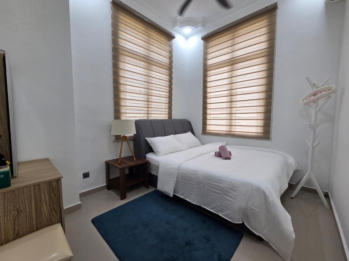 Seri Emerald Homestay - B&B Bayan Lepas
