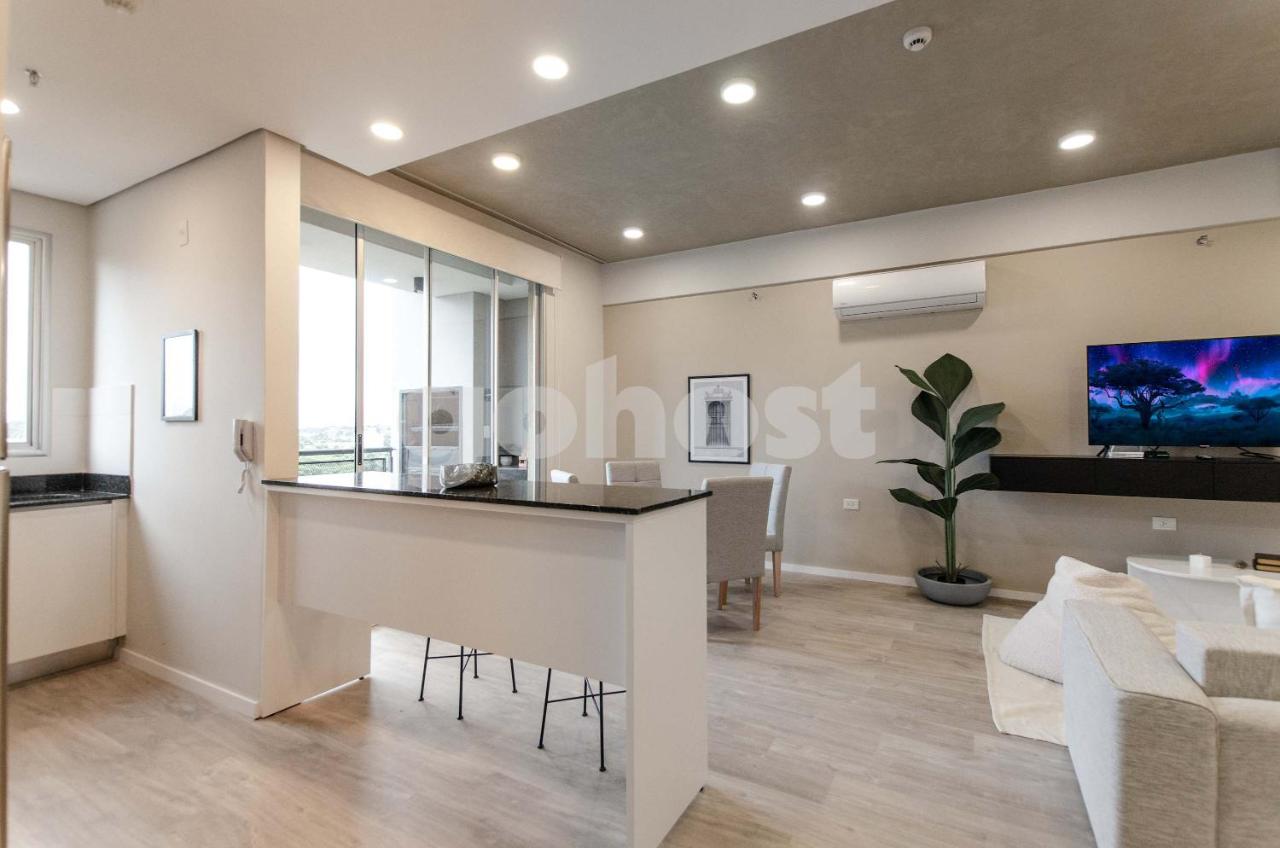 Comfortable minimalist Villa Morra apartment - Ferienwohnung Asunción