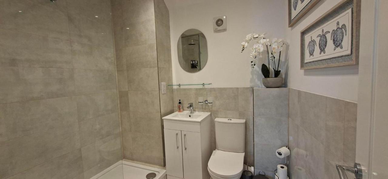 Luxurious one-bed apartment in Yaxley near A1 - Bed and Breakfast Peterborough
