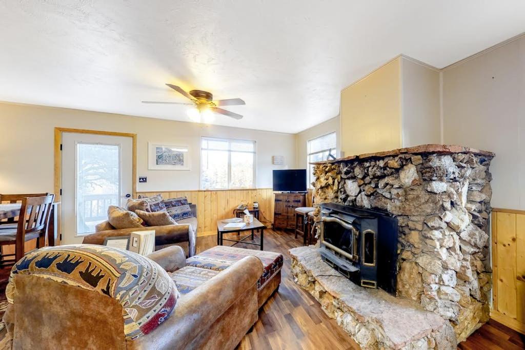 JK's Getaway - B&B Divide