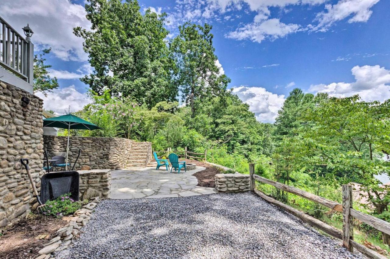 Couples Retreat with Lake and Mtn Views, Fire Pit - B&B Lake Junaluska