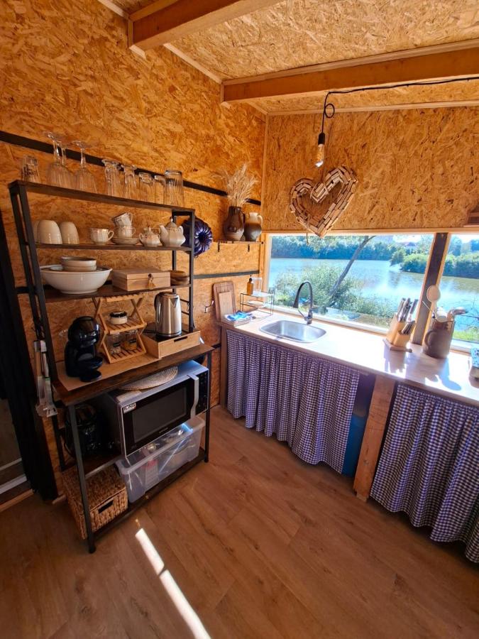 Chatka U Vlka - B&B Lnáře