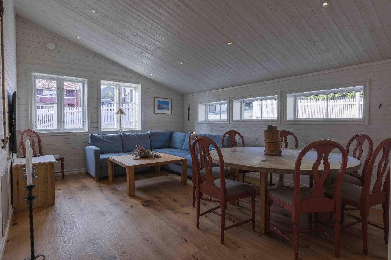 Central Spacious House for 12 with Sauna - B&B Are
