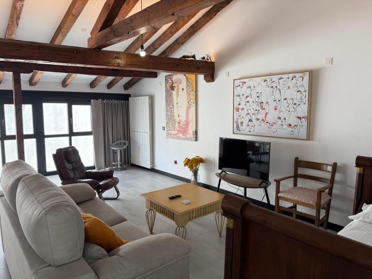 M Granados 1 - B&B Soria