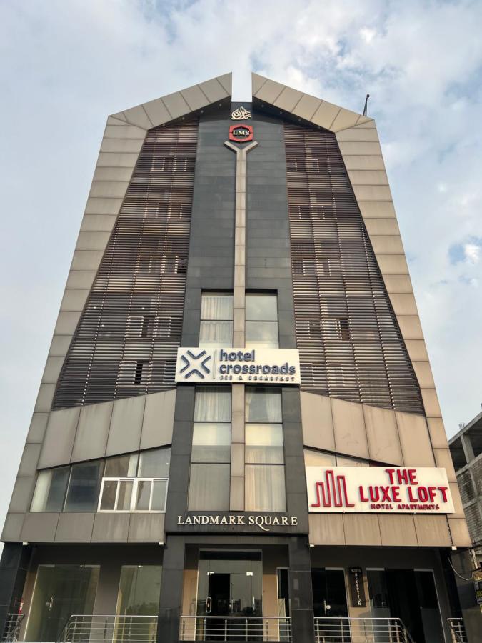 Crestview Studio Apartment - B&B Islamabad