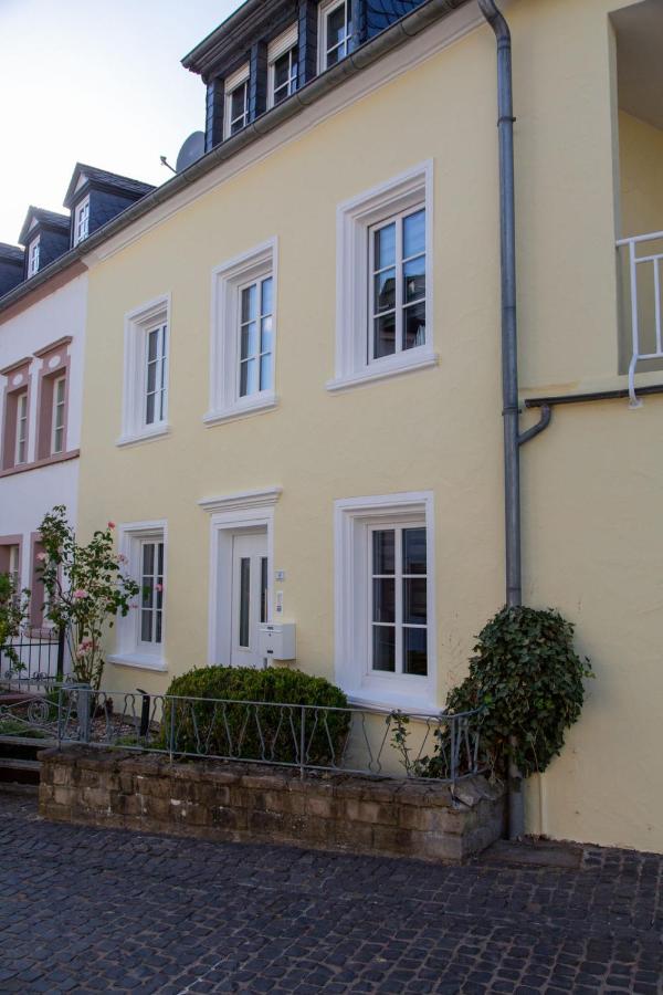Bitburg City Suites, 2 Schlafzimmer Balkon - B&B Bitburg