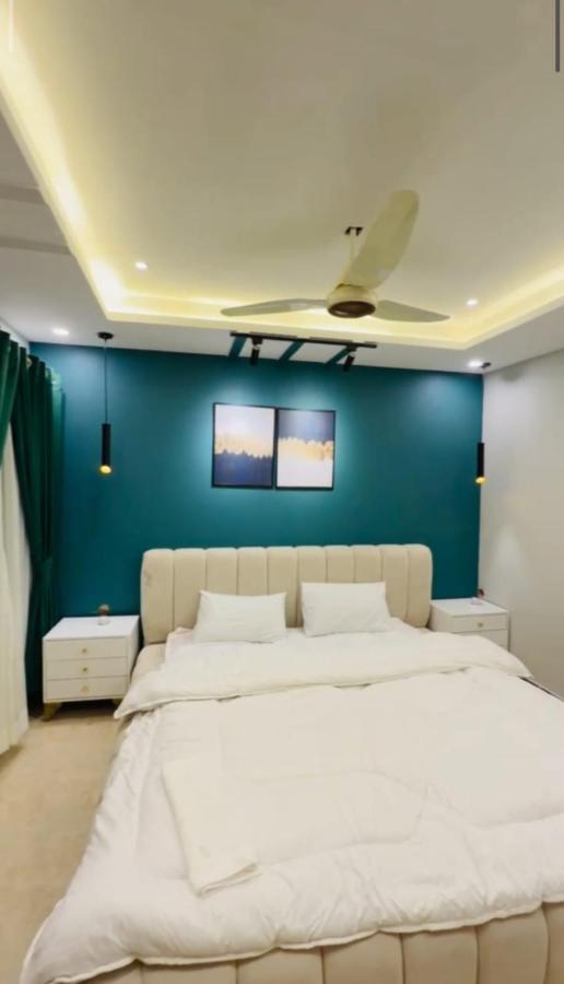 Abdul Haseeb 2Bed Furnished In Luxury Style Apartment For Families - Bed and Breakfast Islamabad