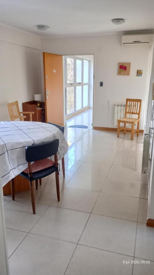 Depto de 2 dormitorios zona Catedral de La Plata 4 personas - B&B La Plata