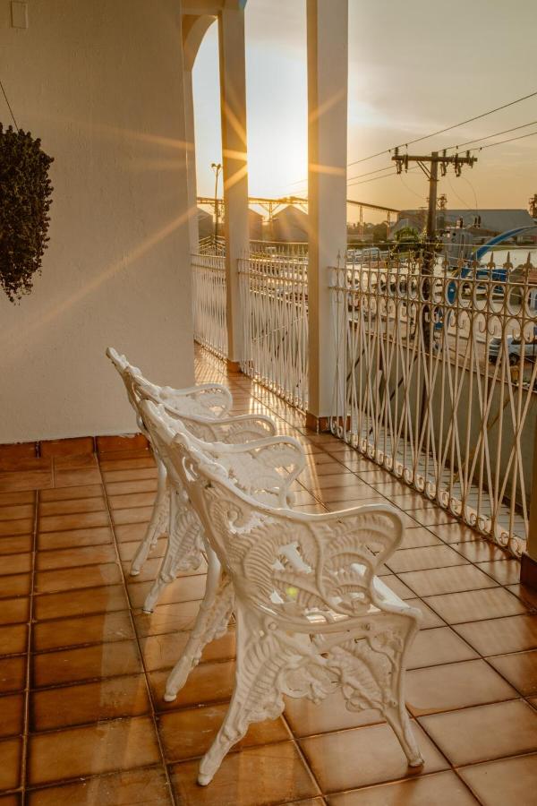 Casinha Amarela - Chambres d'hôtes Santarém