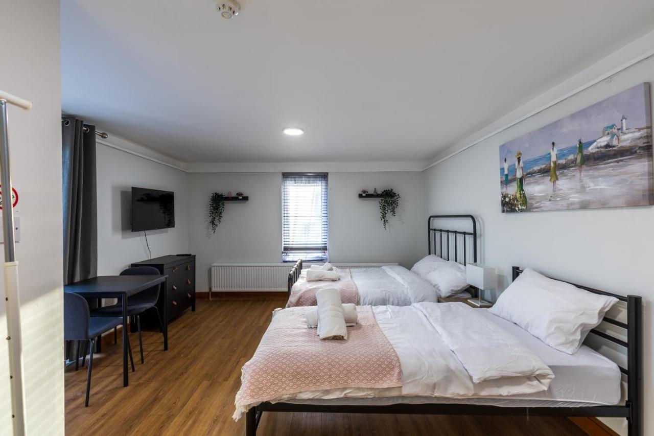 Selwyn Triple Room with Private Bathroom 20 mins to City Centre - Chambres d'hôtes Chesterton