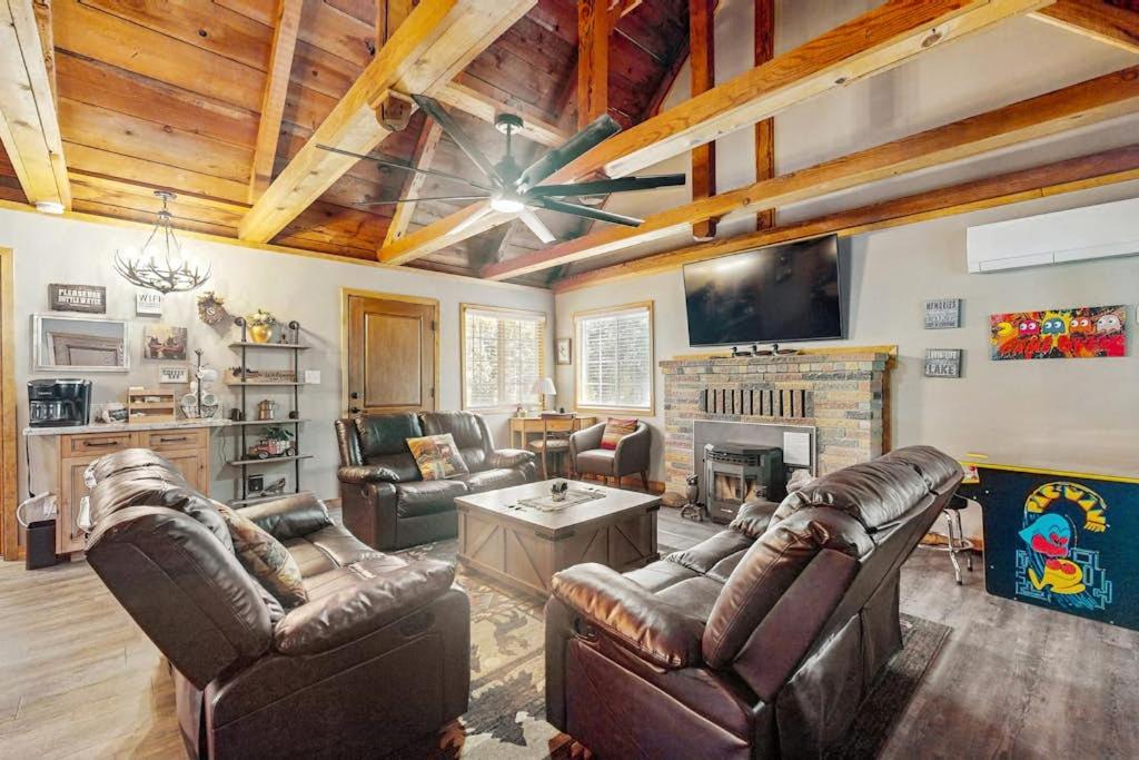 Little Cozy Cabin - B&B Shaver Lake