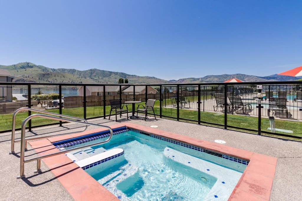 Lake Chelan Shores Shore Serenity 19-3 - B&B Chelan