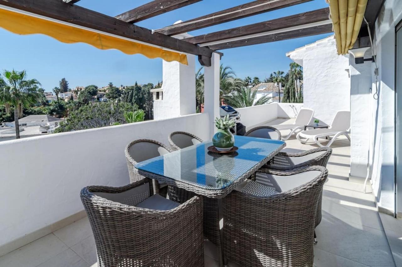 Ab4 - Lovely Holiday Home Walking Distance, Beach - B&B Marbella