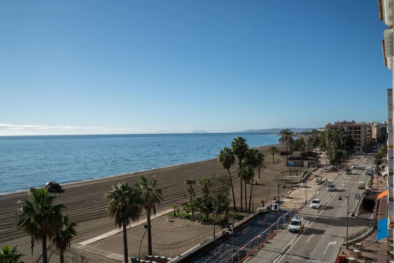 Frontline Beach City Apartment - Eb4A - Chambres d'hôtes Estepona