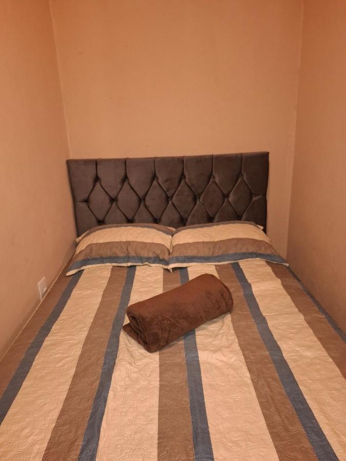 Suite Comfort Brumadinho 05 - Bed and Breakfast Contagem