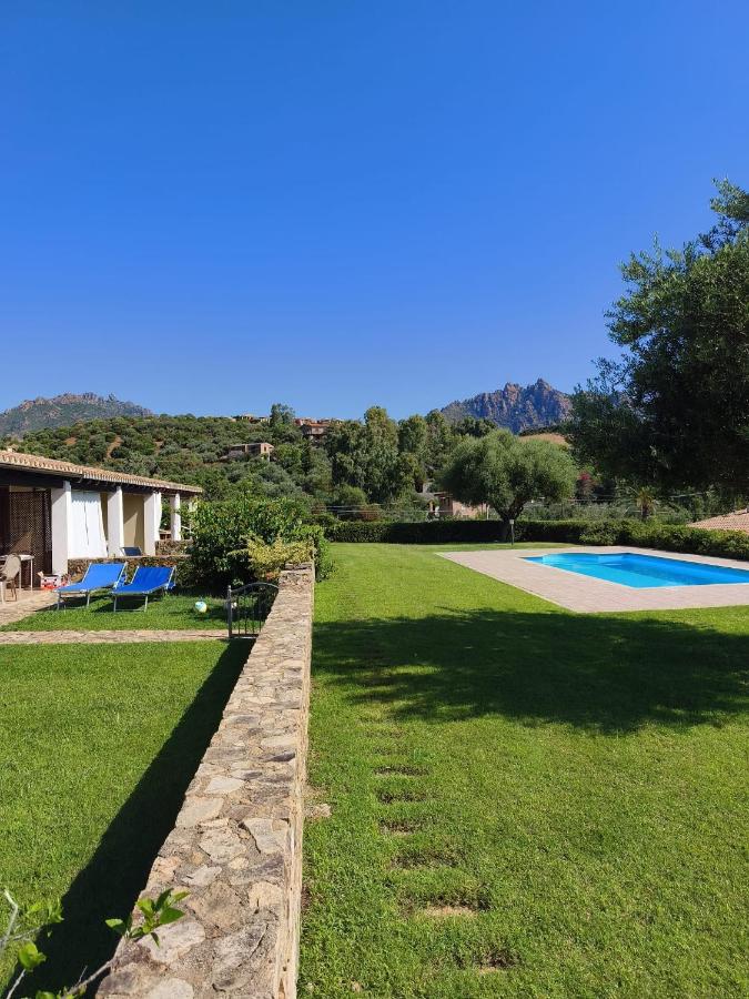 Villa Beafe' Ogliastra con piscina - B&B Tertenia