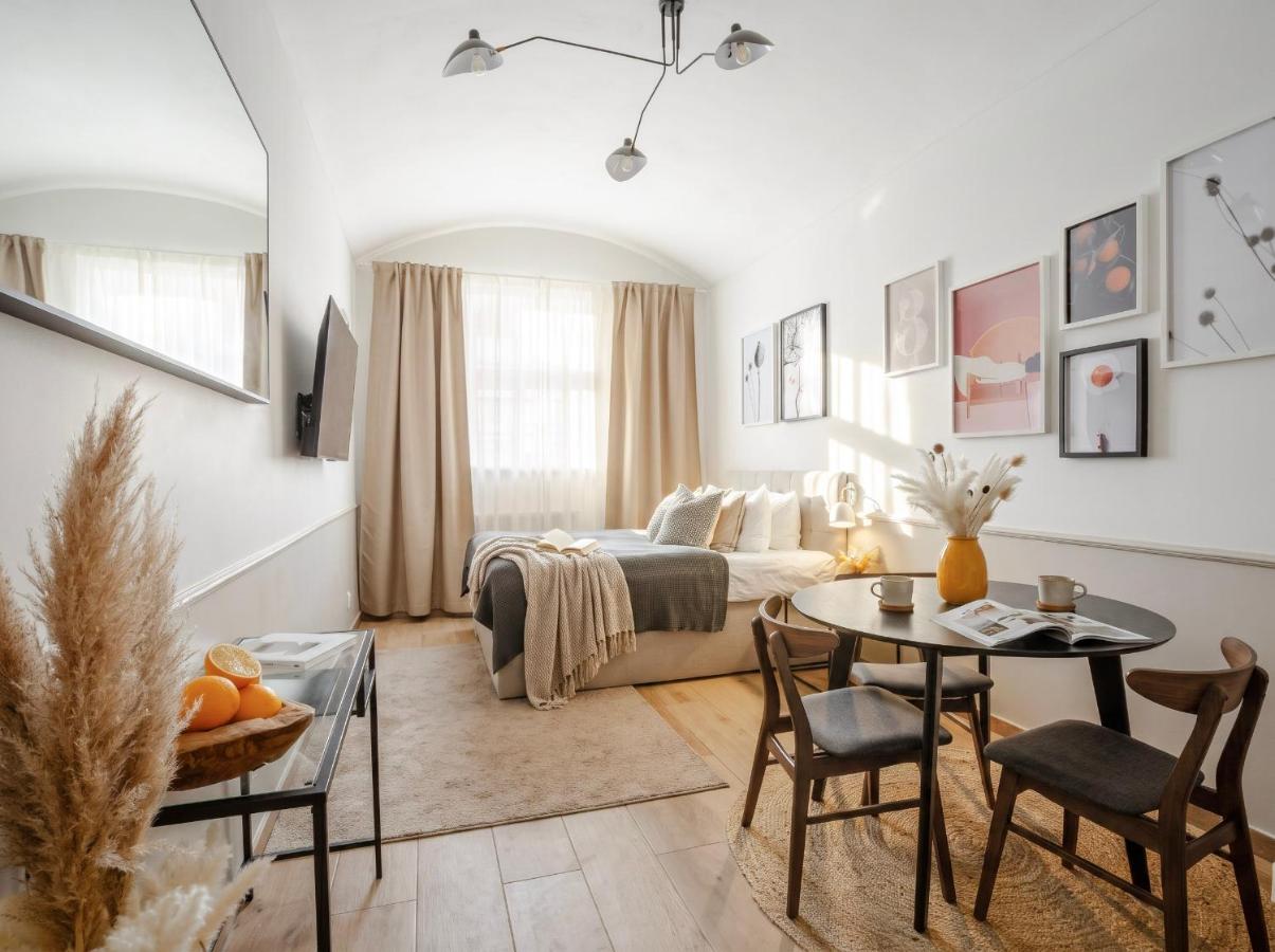 TurnKey I Elegant Studio by National Museum