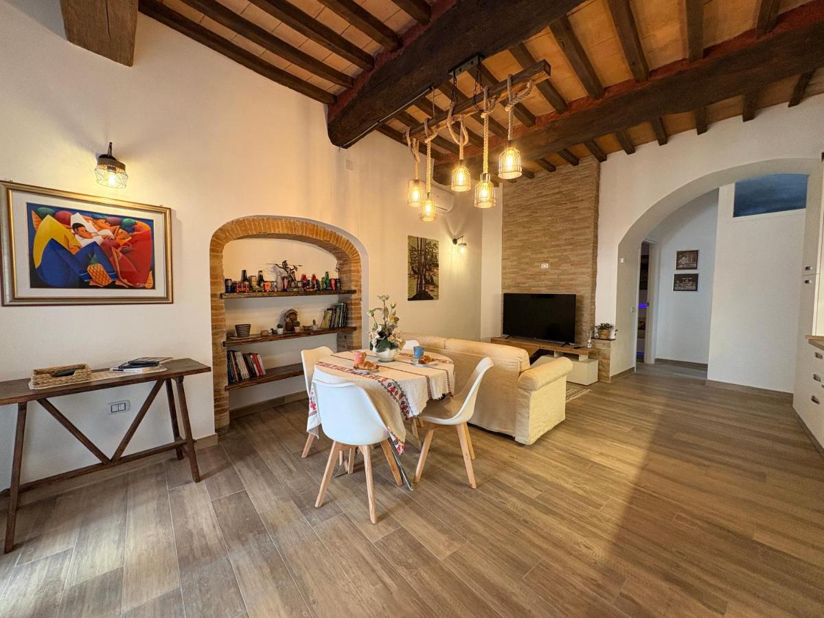 Centro Storico con Parcheggio, WiFi AC, Sant'Angelo - B&B Perugia