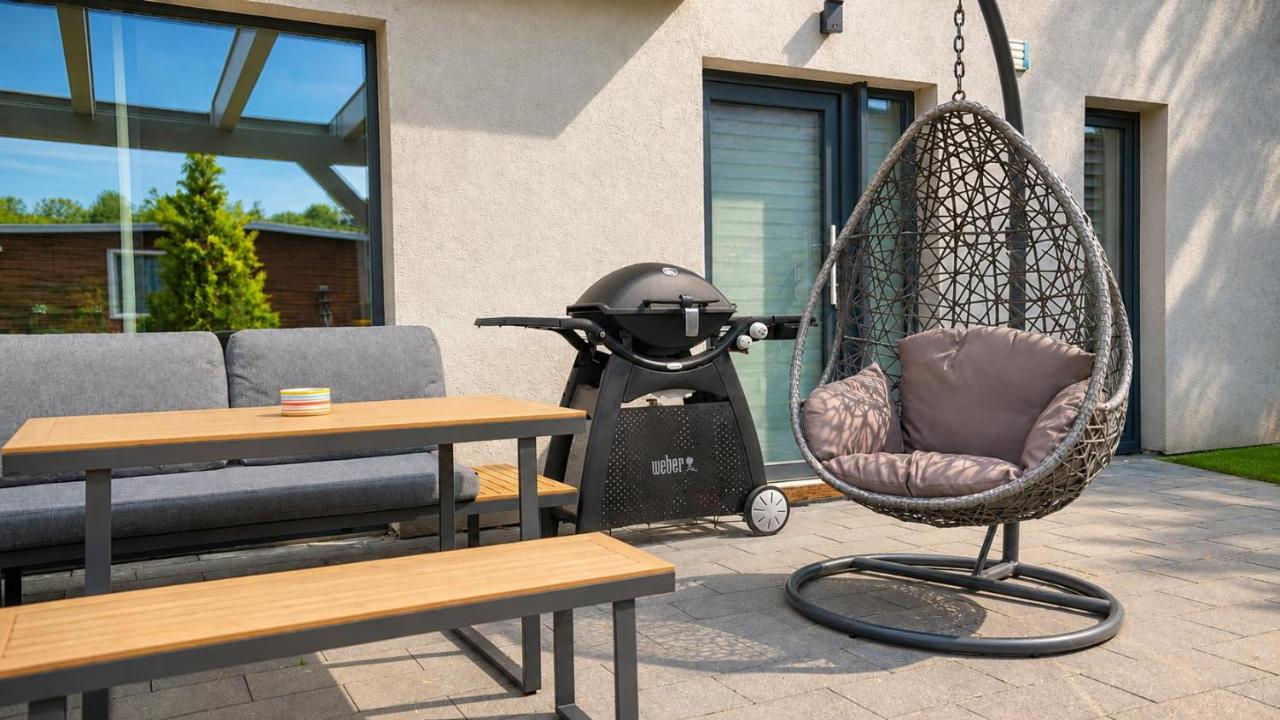 Harzlounge Wernigerode mit eigener Terrasse - Carport mit E-Ladestation - Webergrill - Spielplatz - B&B Wernigerode