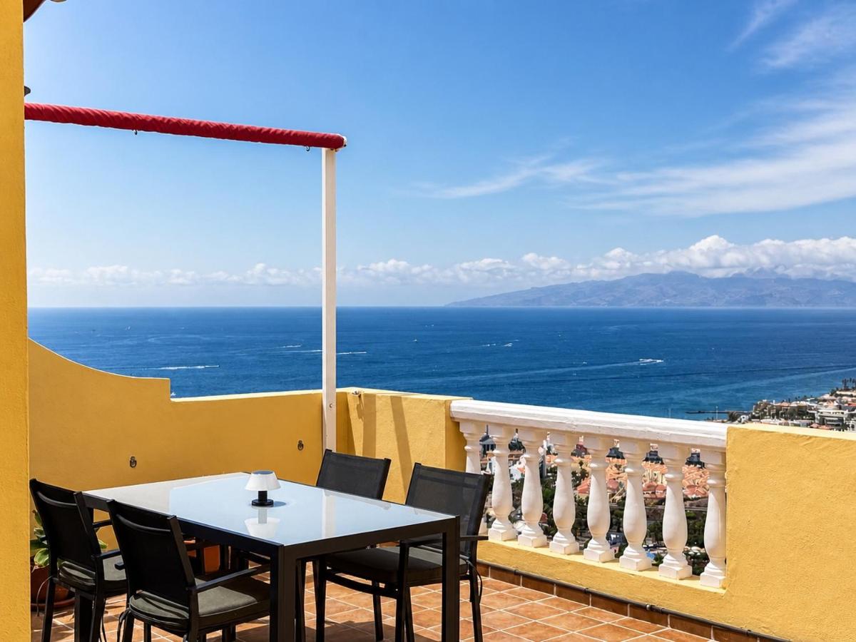 Apartamento con terraza y vistas en Costa Adeje, Sunset Mirage - B&B Adeje