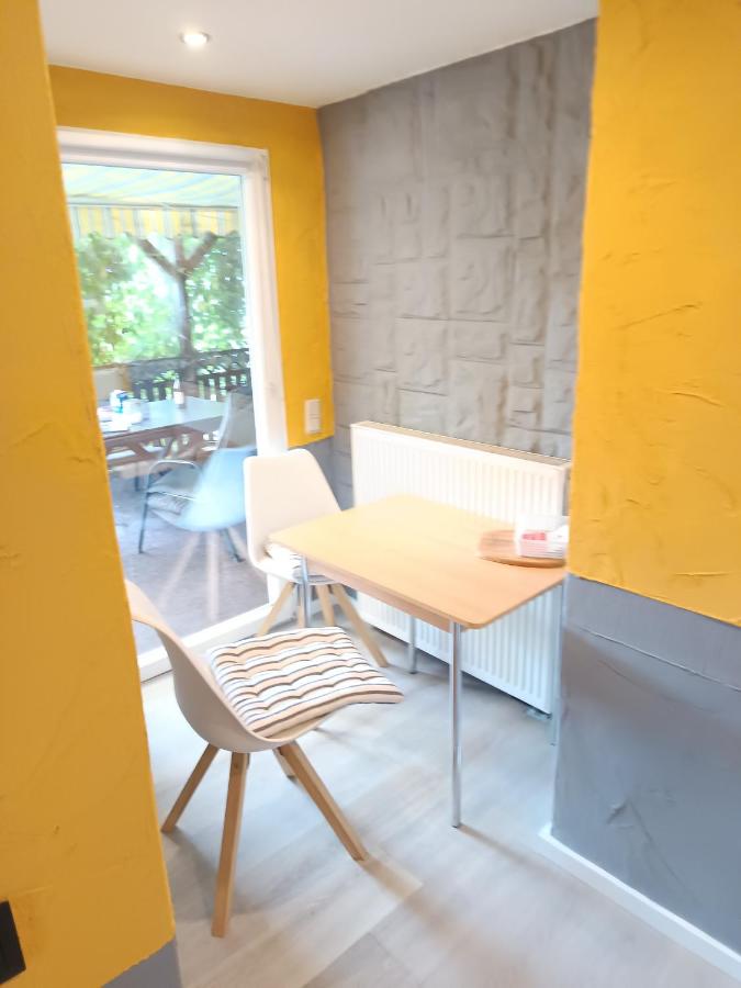 zweites Ferienzimmer am Atelier - B&B Rathenow