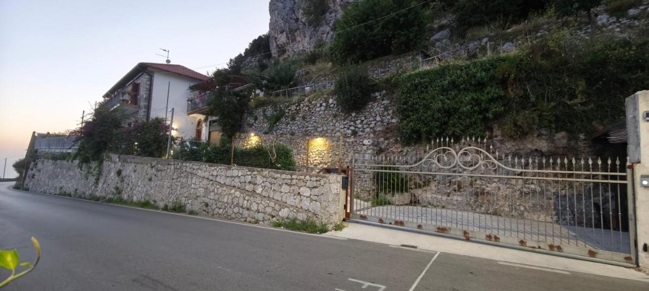 Al Chiar di Luna - Furore - B&B Furore