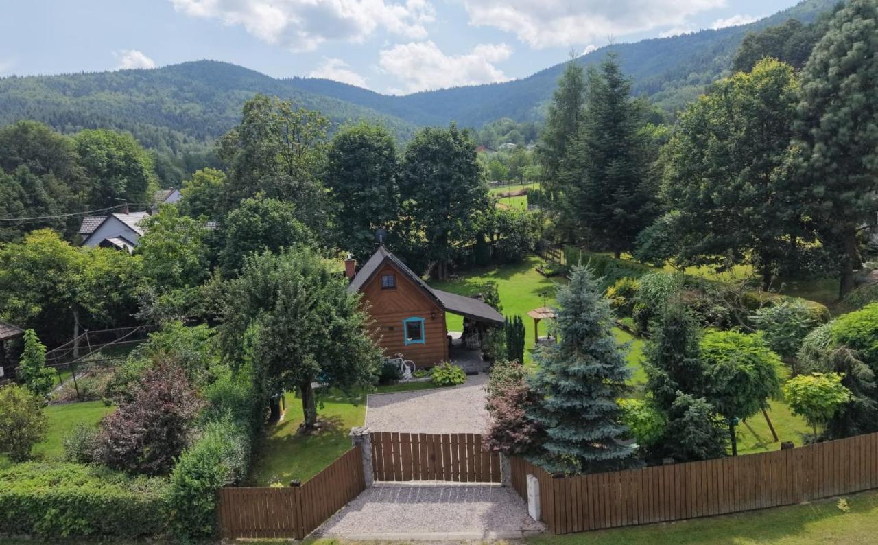 Domek pod Jaworami z balią - B&B Sułkowice