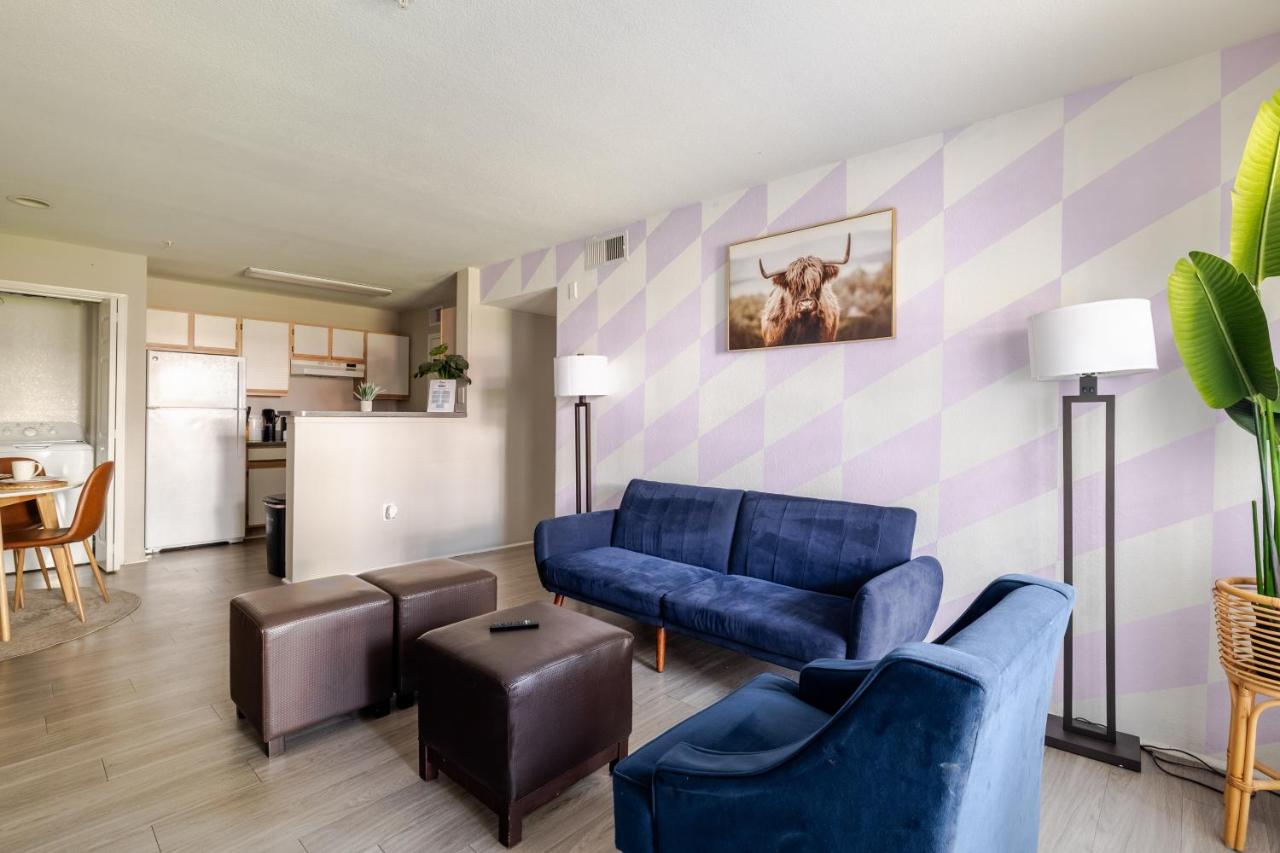 Cool 2Bed 1Bath 5 min walk to NRG and Medical Center - Chambres d'hôtes Houston
