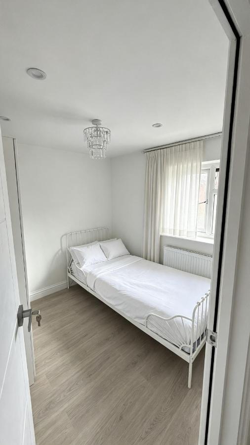 Chambre Simple avec Salle de Bains Commune