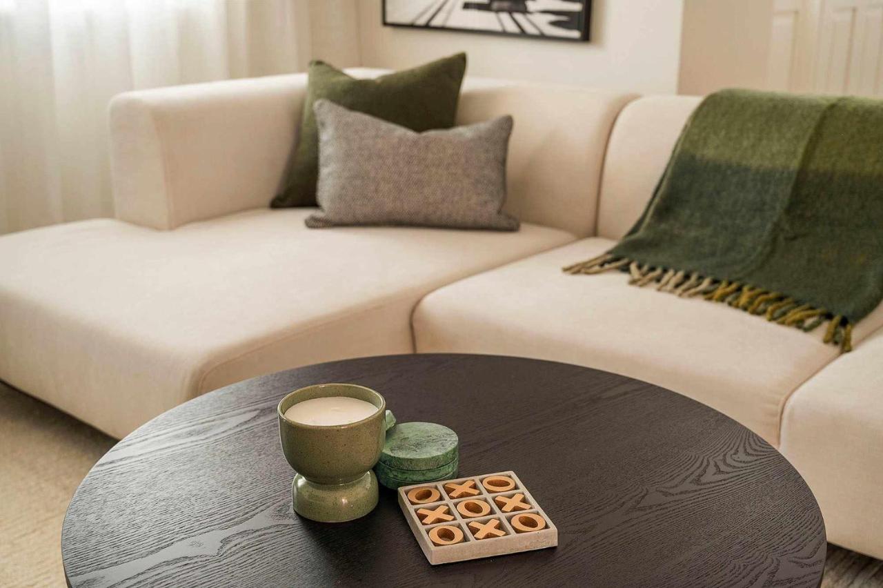 Private 2BR Top Floor Escape Edge of CBD - Ferienwohnung Perth