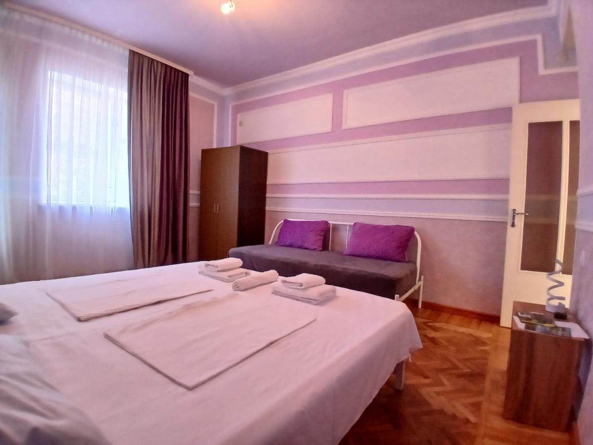 Chambre Triple – Vue sur Montagne