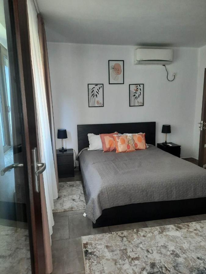Tismana Countryside Escape - B&B Pocruia